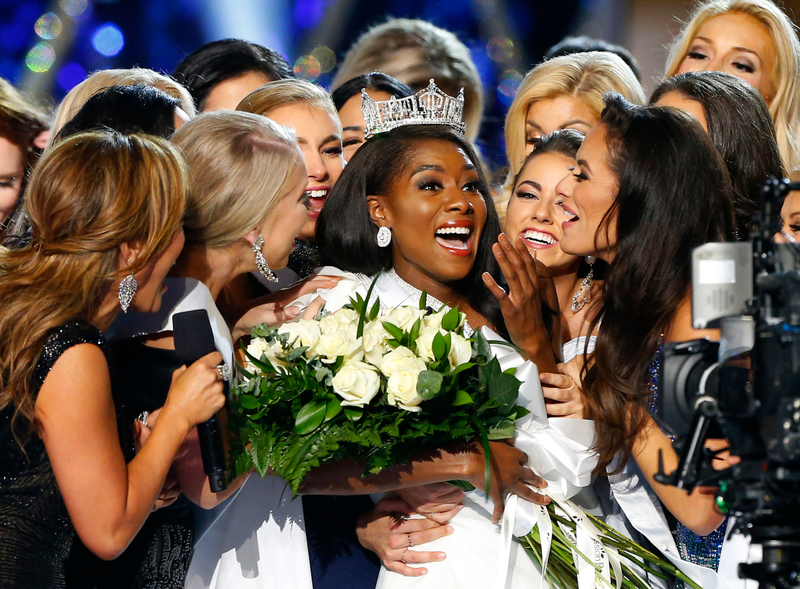 Illustration for article titled This Is (Miss) America: New Yorker Nia Franklin Takes the Crown in Revamped Beauty Pageant